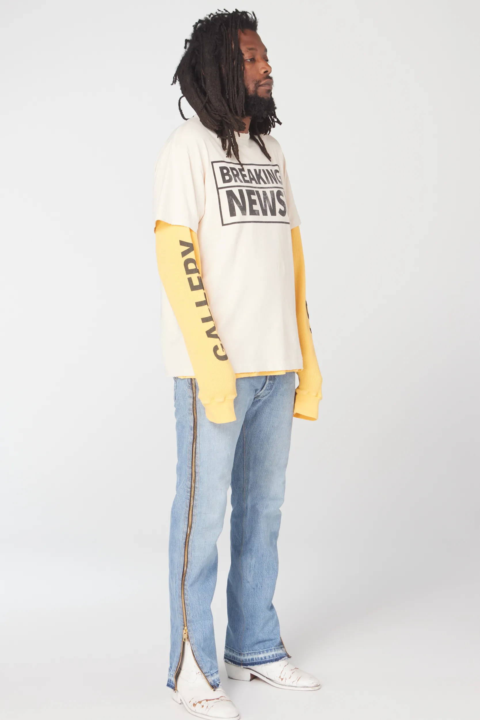 BREAKING NEWS TEE