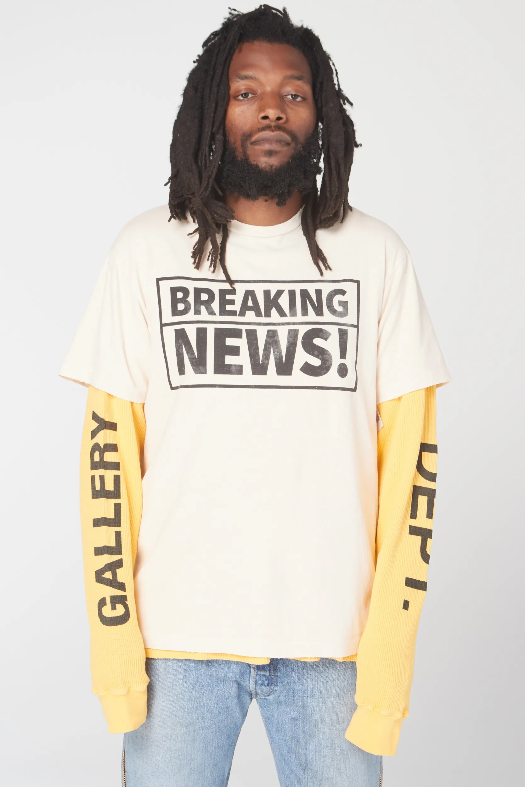 BREAKING NEWS TEE