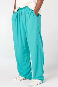 CHATEAU JOSUÉ PAJAMAS