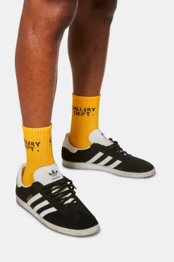 CLEAN YELLOW SOCKS