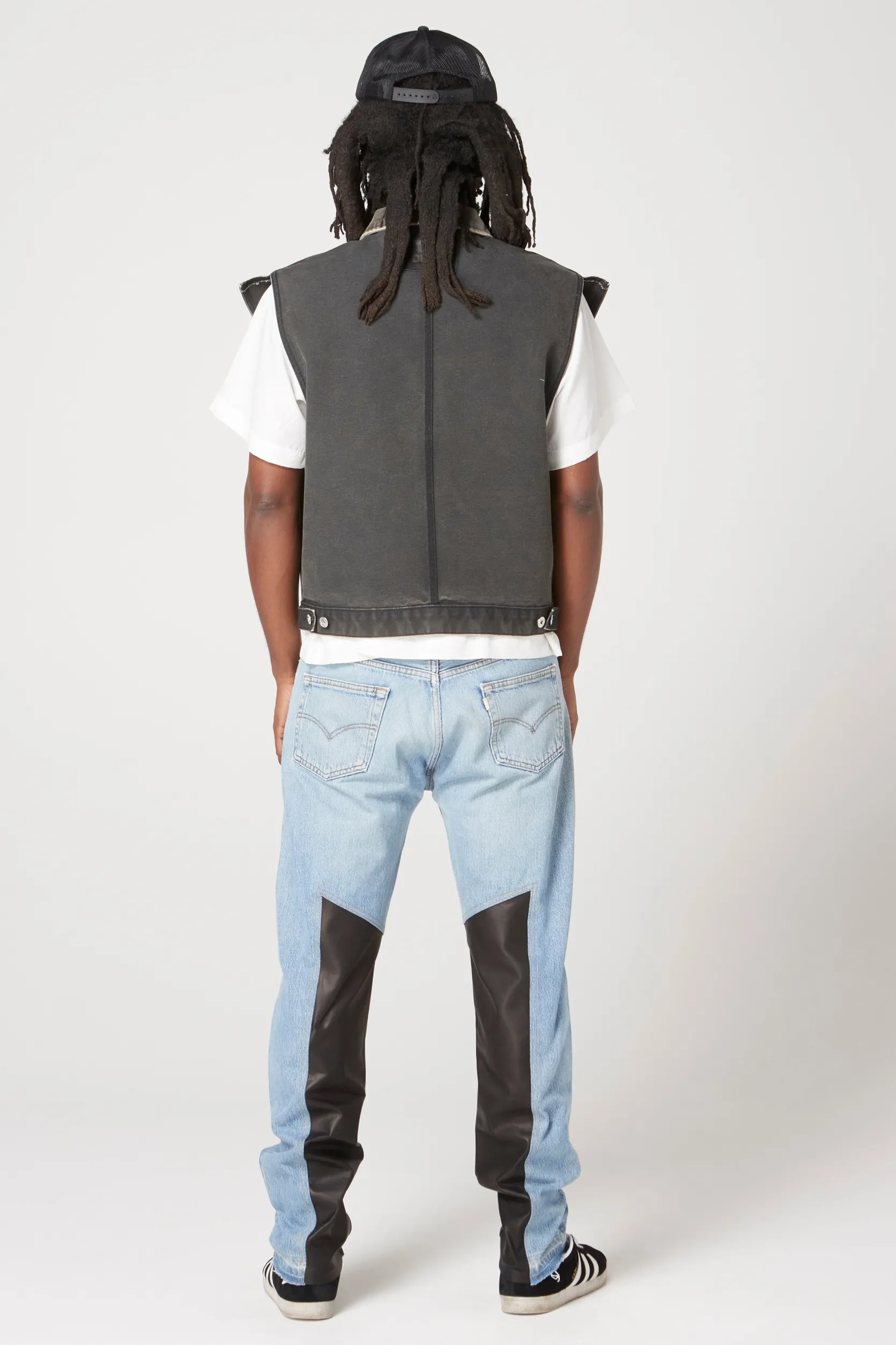 LOGAN VEST
