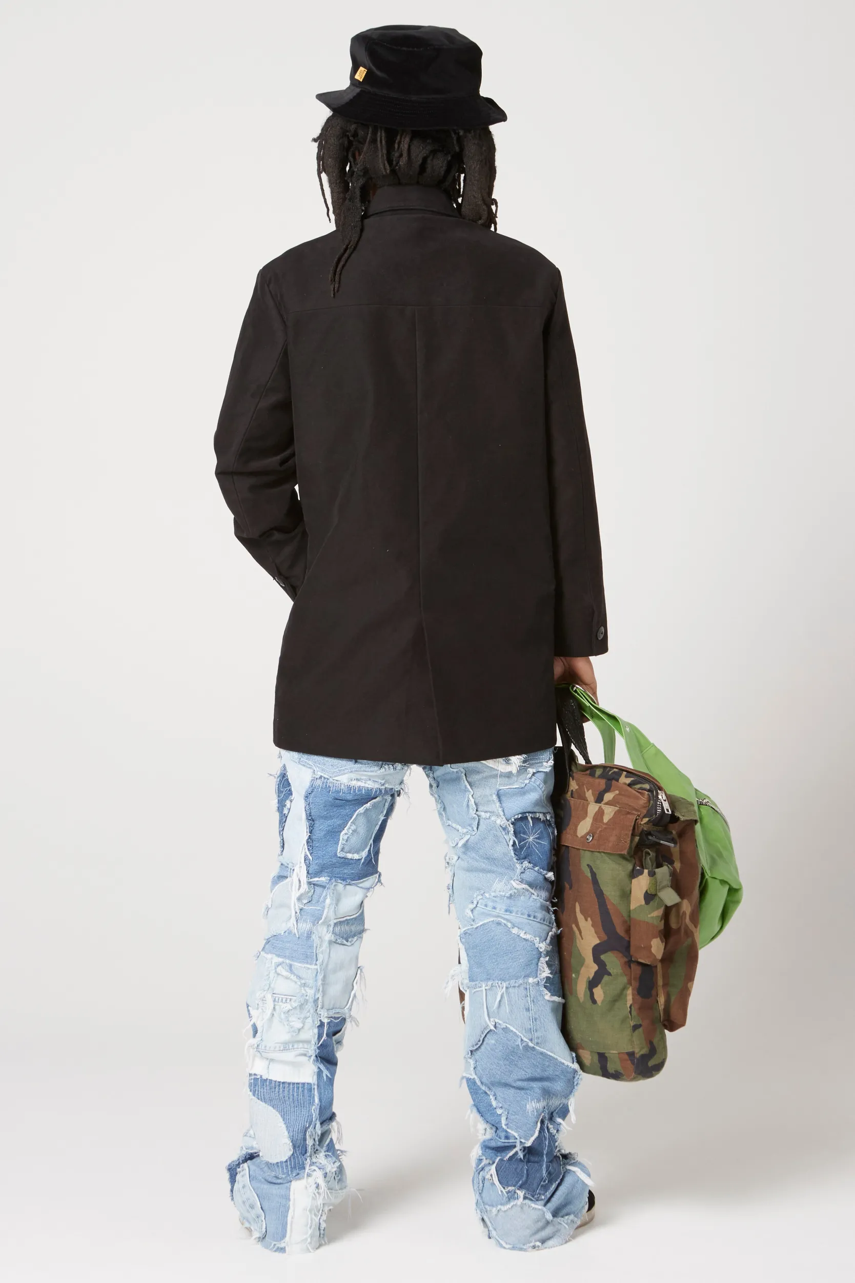 RAZOR JACKET