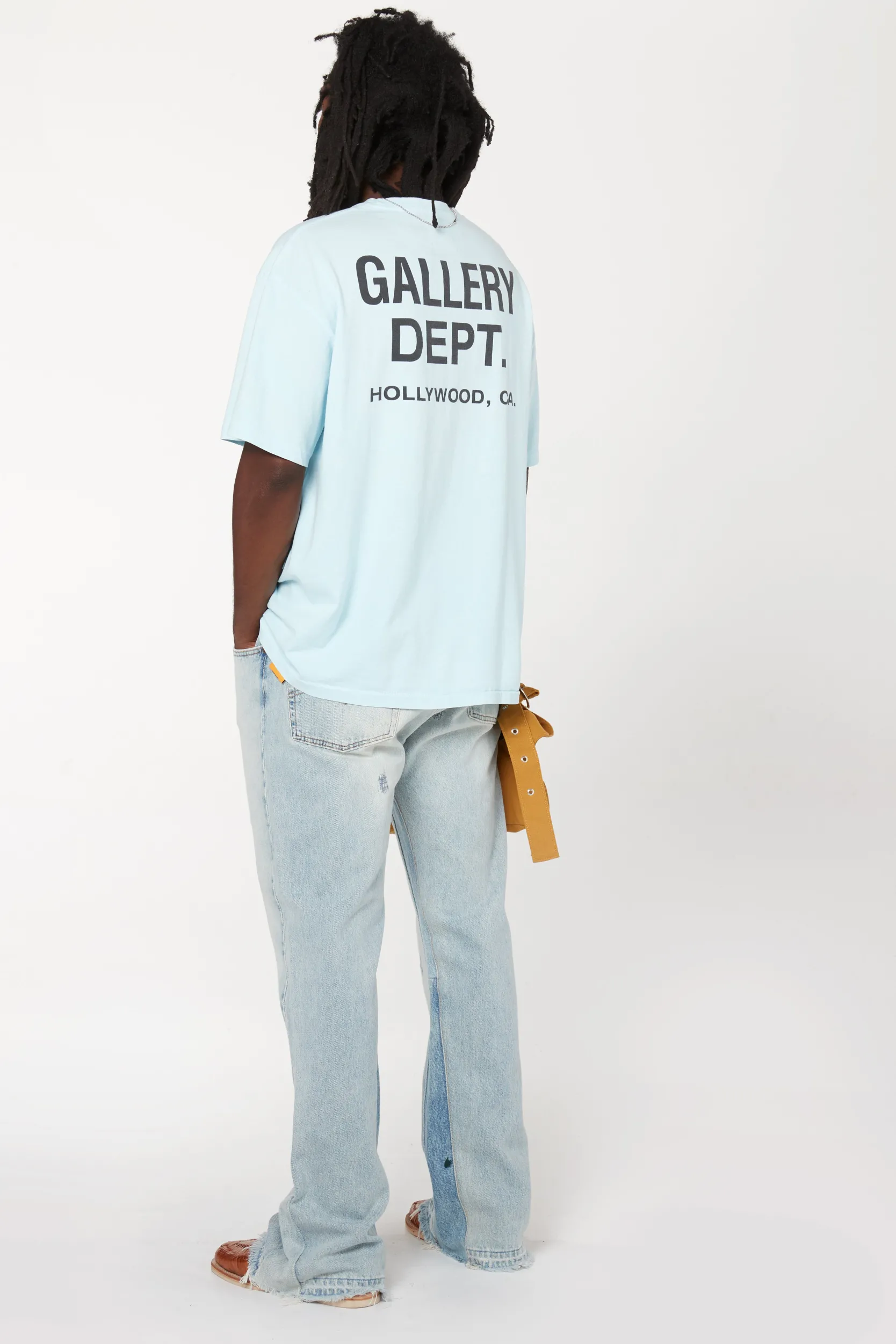 SOUVENIR TEE