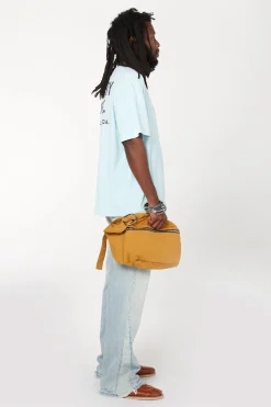 SOUVENIR TEE