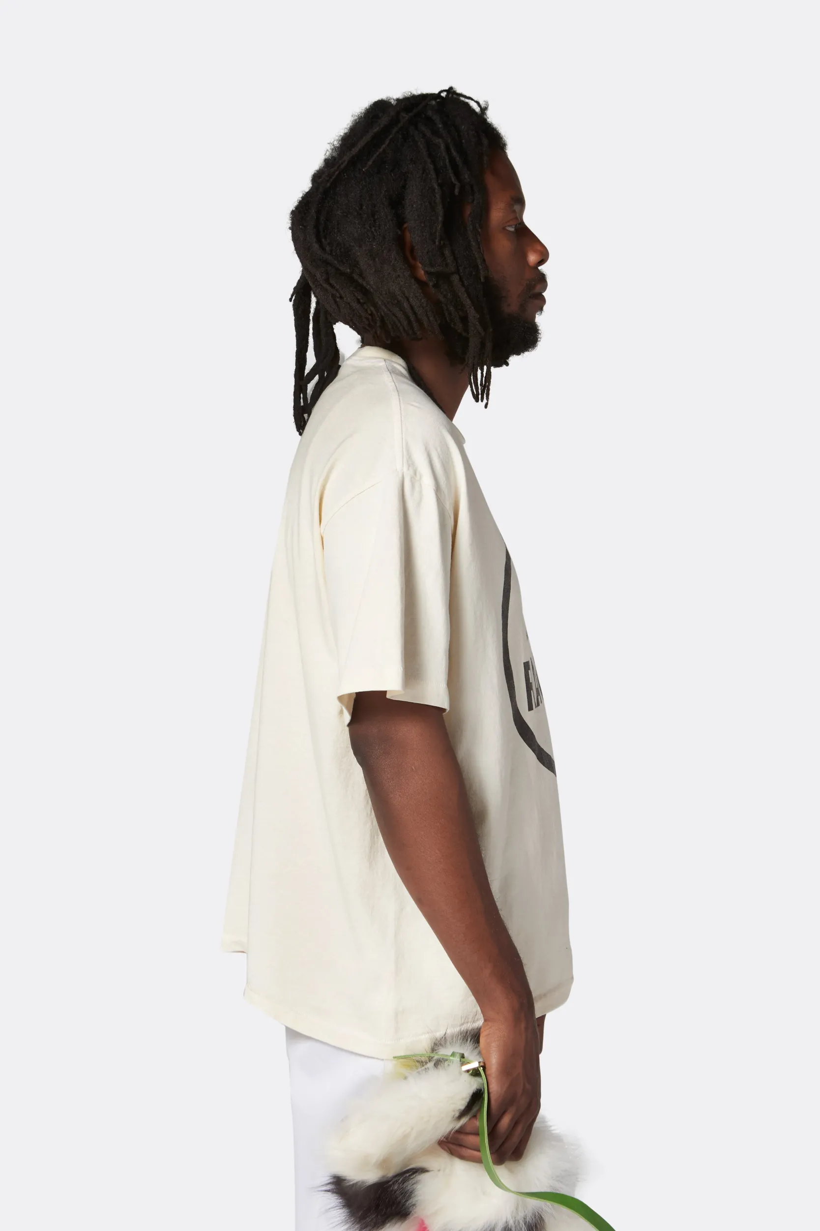 STOP BEING RACIST TEE