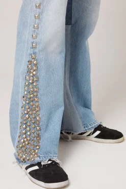 STUDDED LA FLARE